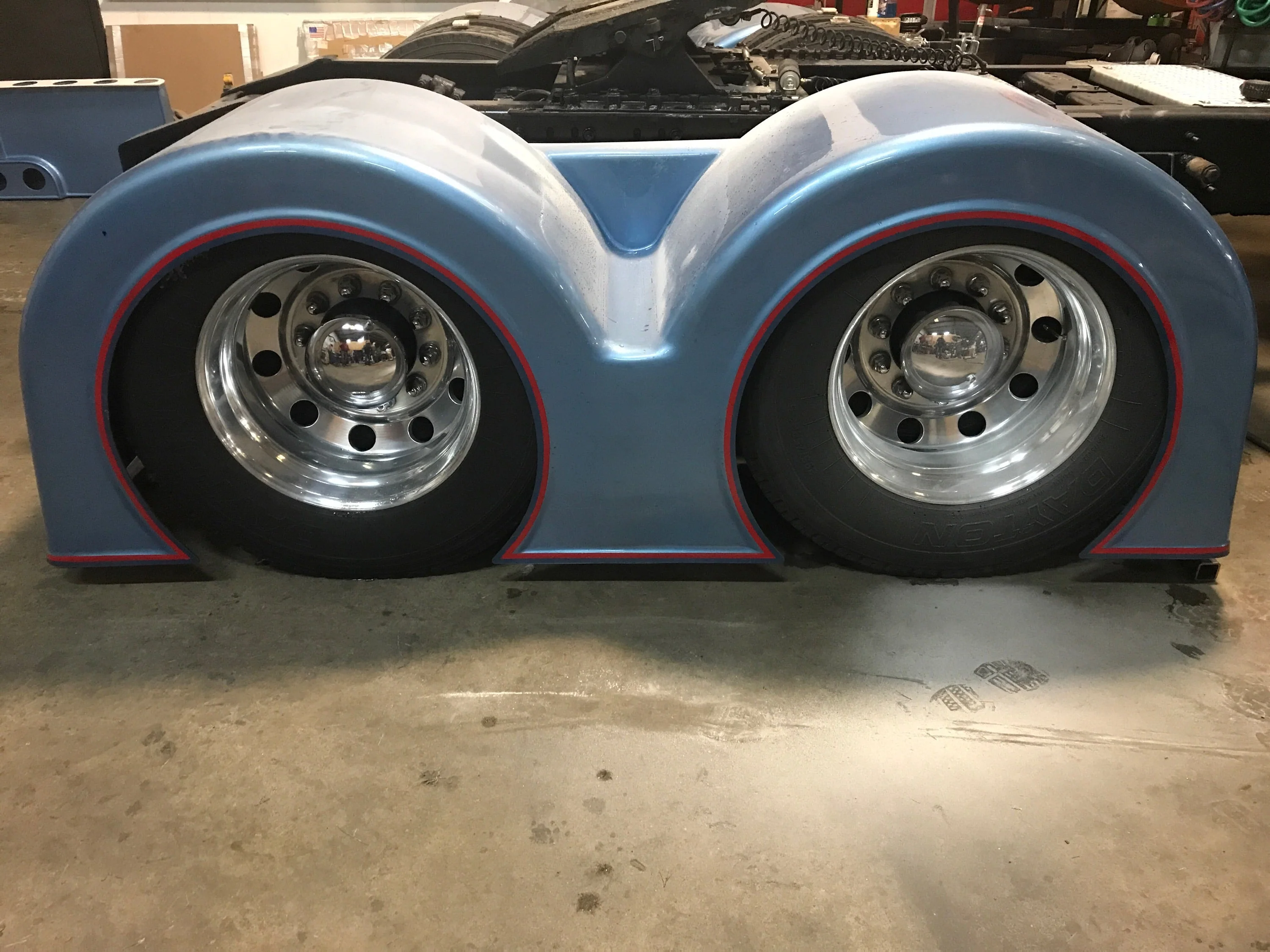 Camello Double Hump Rear Fender Set