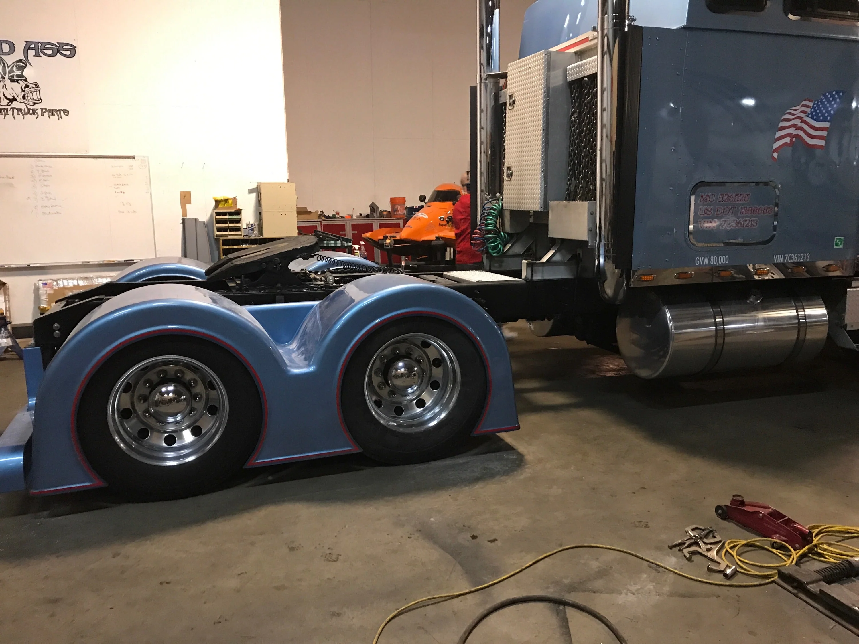 Camello Double Hump Rear Fender Set - Thumbnail 3