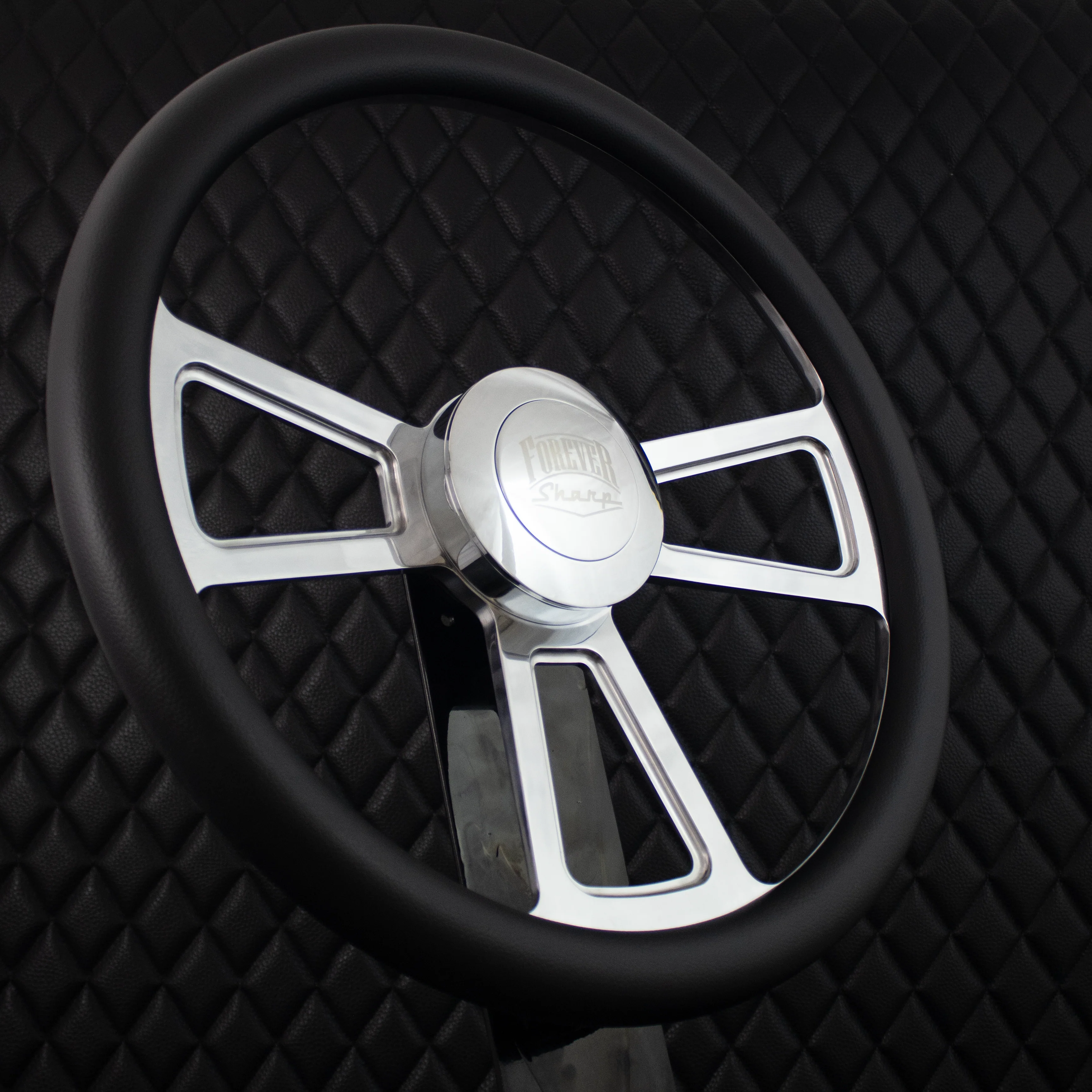 18" Polished Half Wrap Muscle Wheel- Vinyl - Thumbnail 3