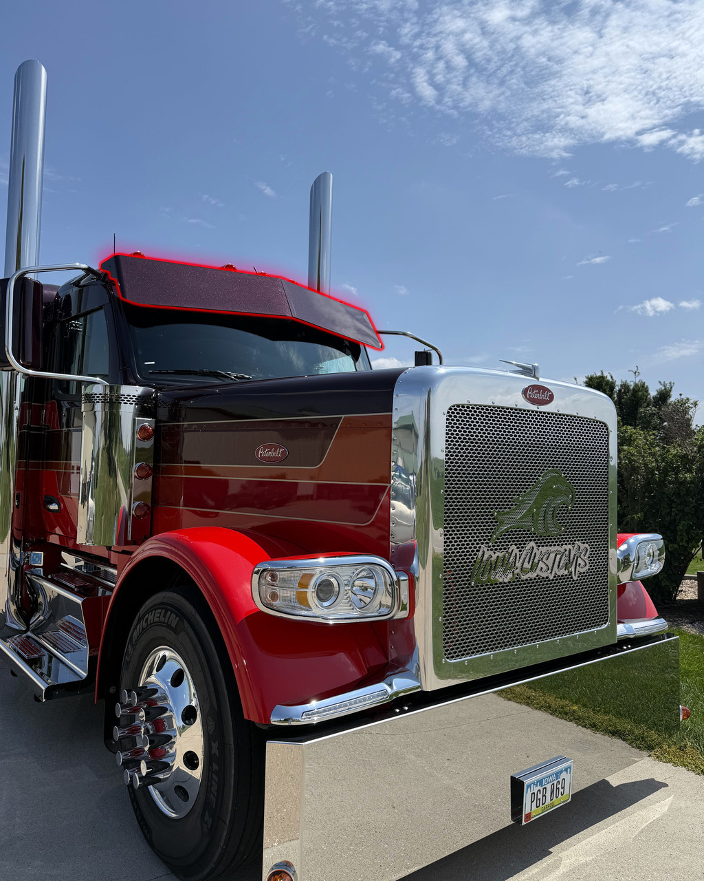 Peterbilt 589 Visors - Ultra Cab