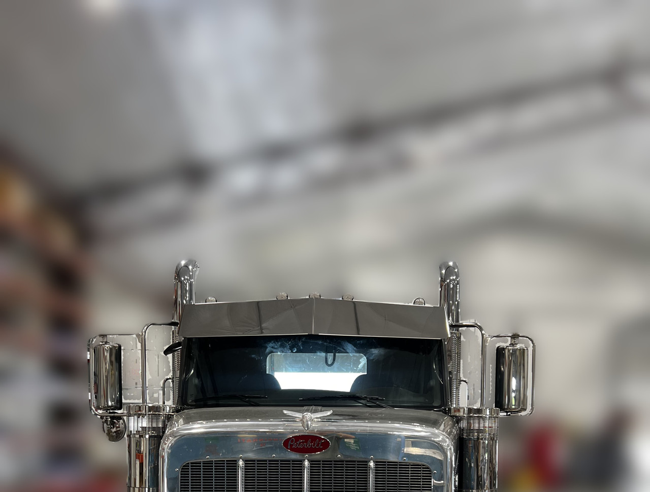 Peterbilt 589 Visors - Ultra Cab - Thumbnail 5