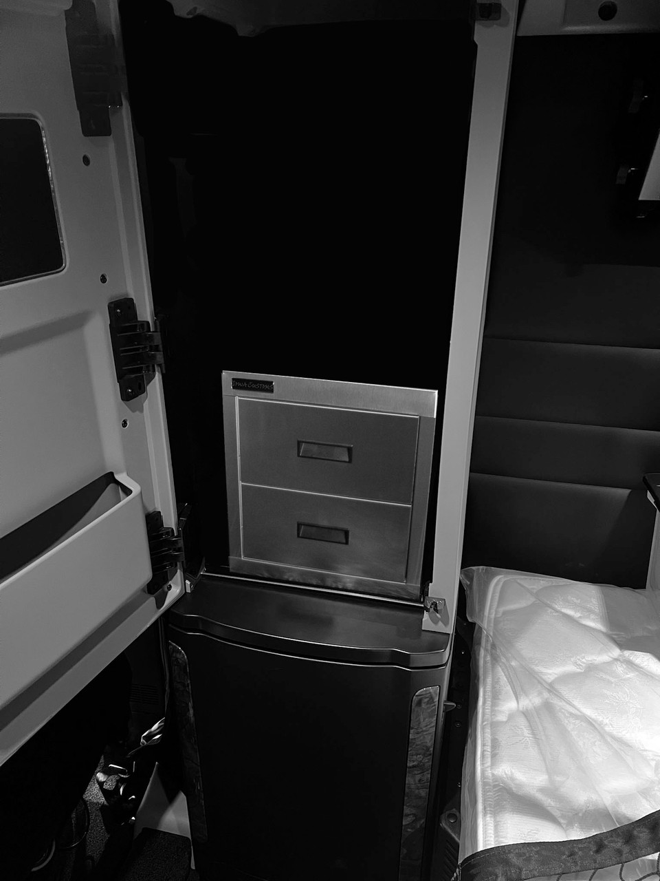 2-Drawer Passenger Side Storage Solution - Fits Peterbilt 589 - Gloss Black