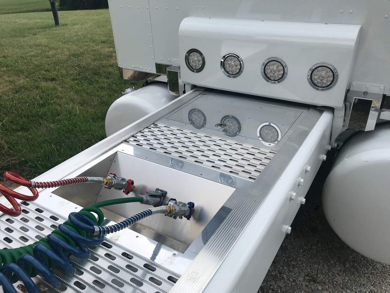 Merritt Dyna Deck System - Recessed Airline Box - Smooth Aluminum - Thumbnail 2