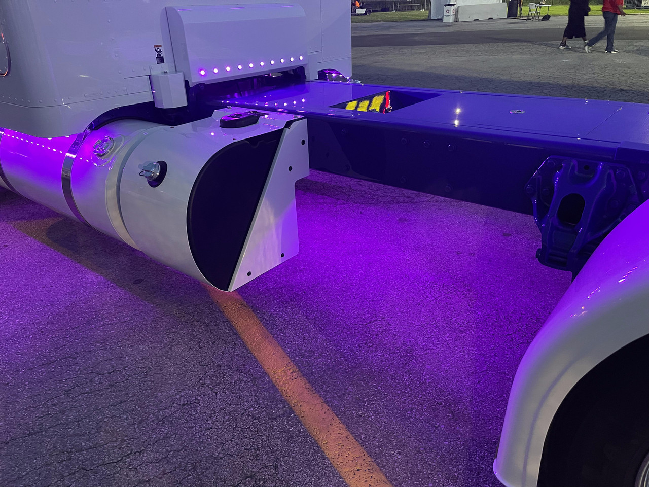 Glow Kit for Double Frame Installation - No Light Kit Included - 20ft Total - 8ft Glow Kit System Each Side of Vehicle - Thumbnail 2