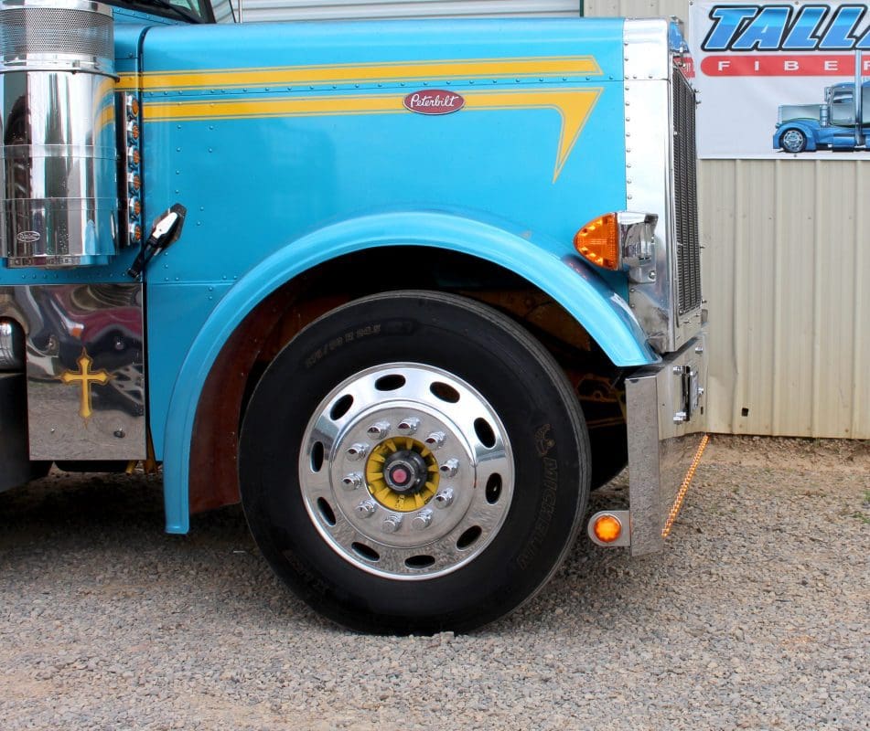 379 Front Fender 3.5 - Thumbnail 4