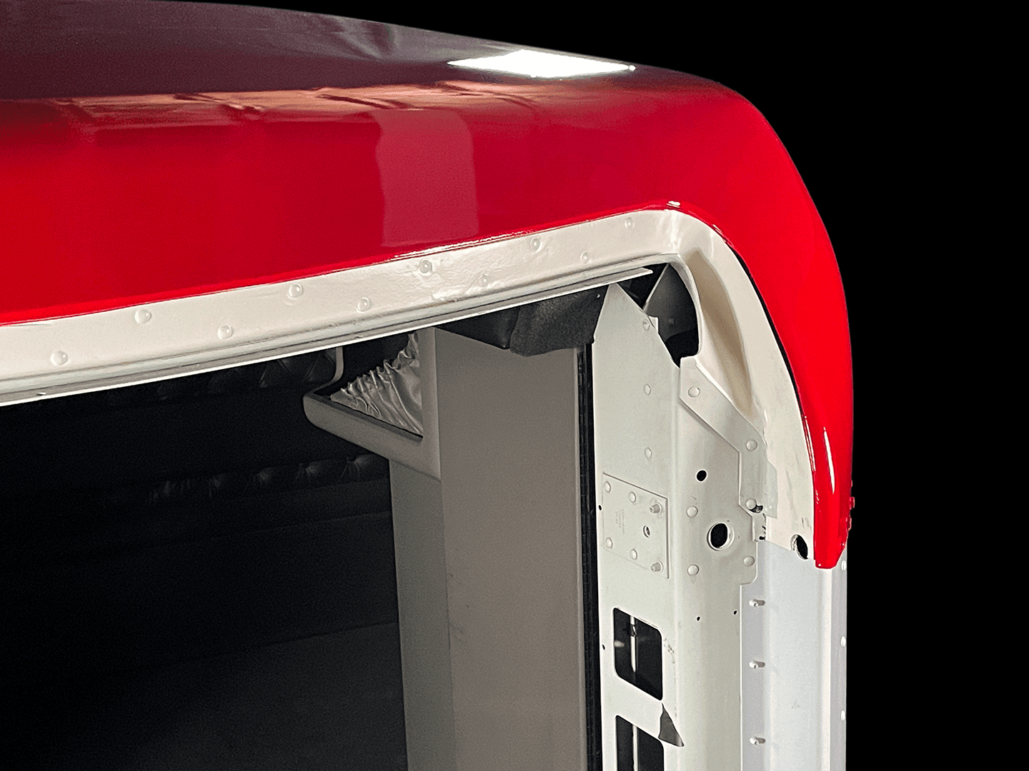 Kenworth 86″ Flat Top Conversion - Thumbnail 4