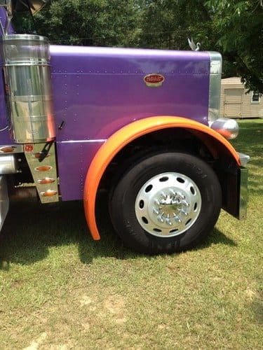 379 Super Stock - Thumbnail 2