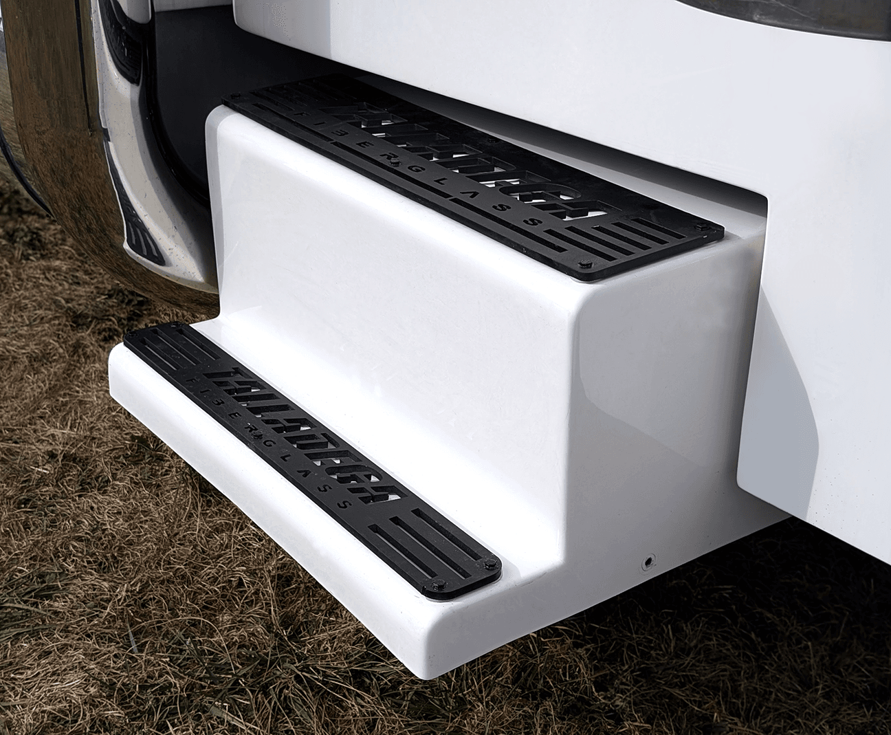 Step Plates for Battery Boxes - Thumbnail 3