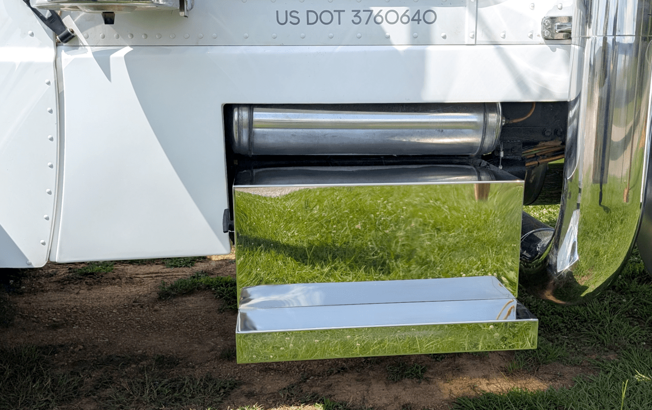 389 Cowl Panels 6″ O/S