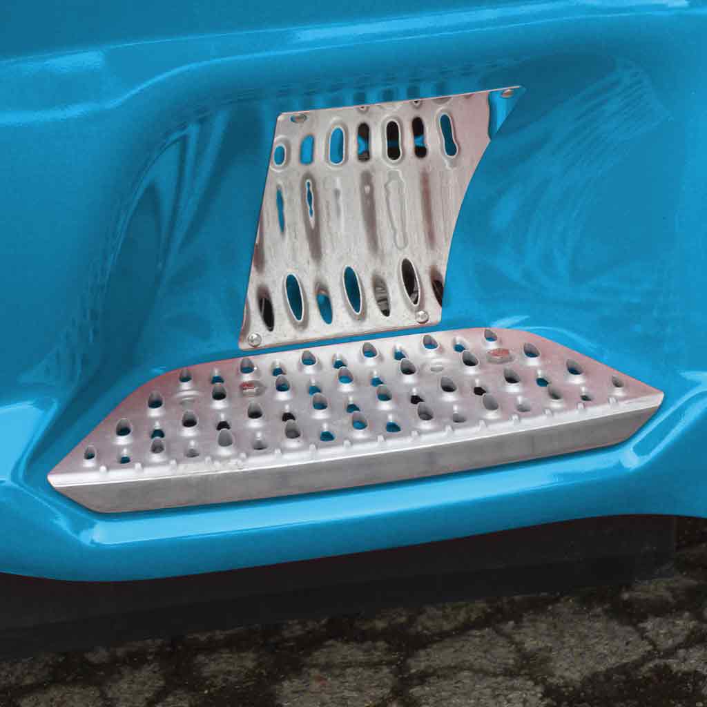 PB. 579 Lower Back Step Trims (All Years)