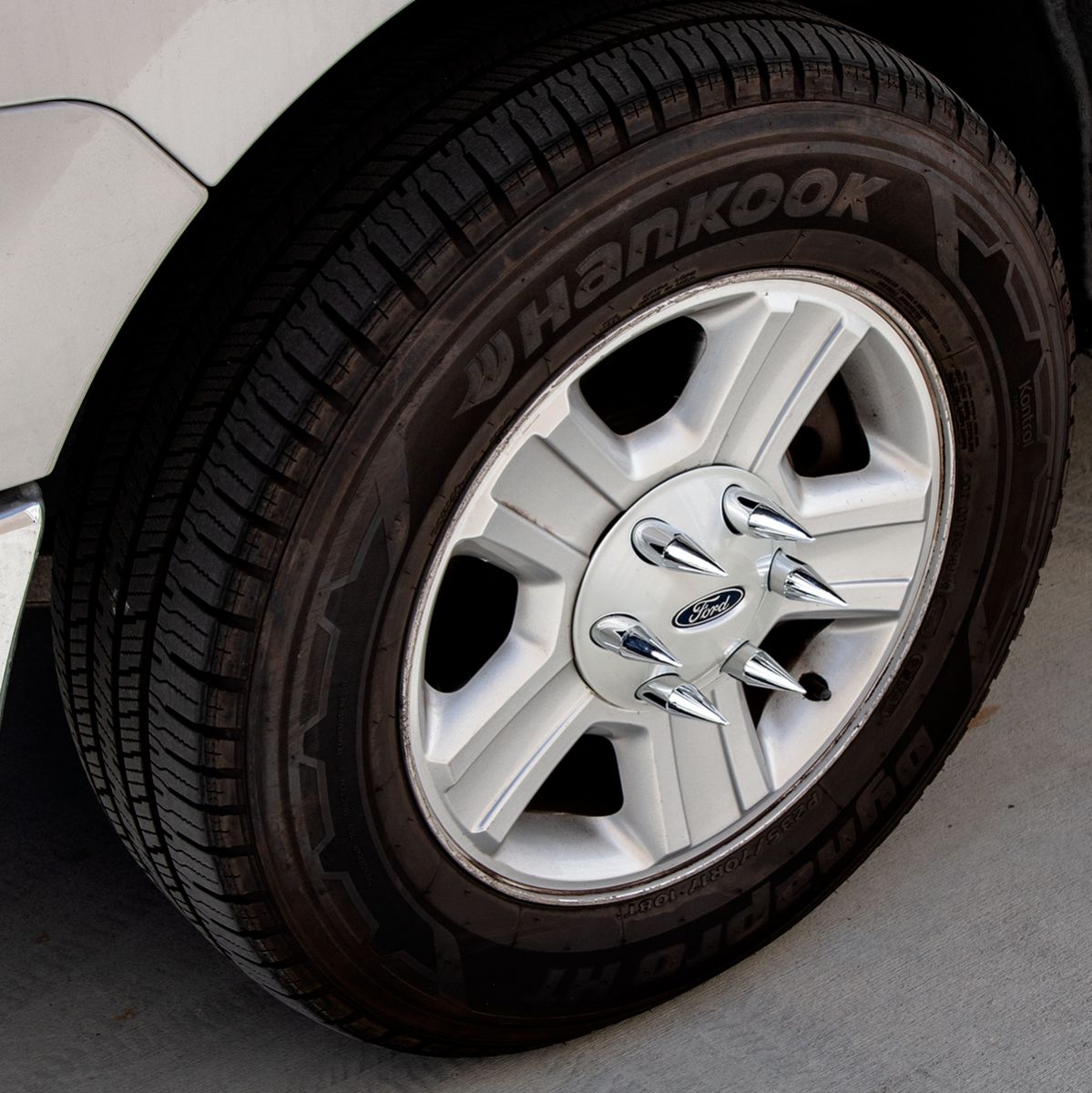 Chrome Spike Nut Cover For 2004-2014 Ford F-150 With OE Steel Wheel - Push-On (Bulk) - Thumbnail 5