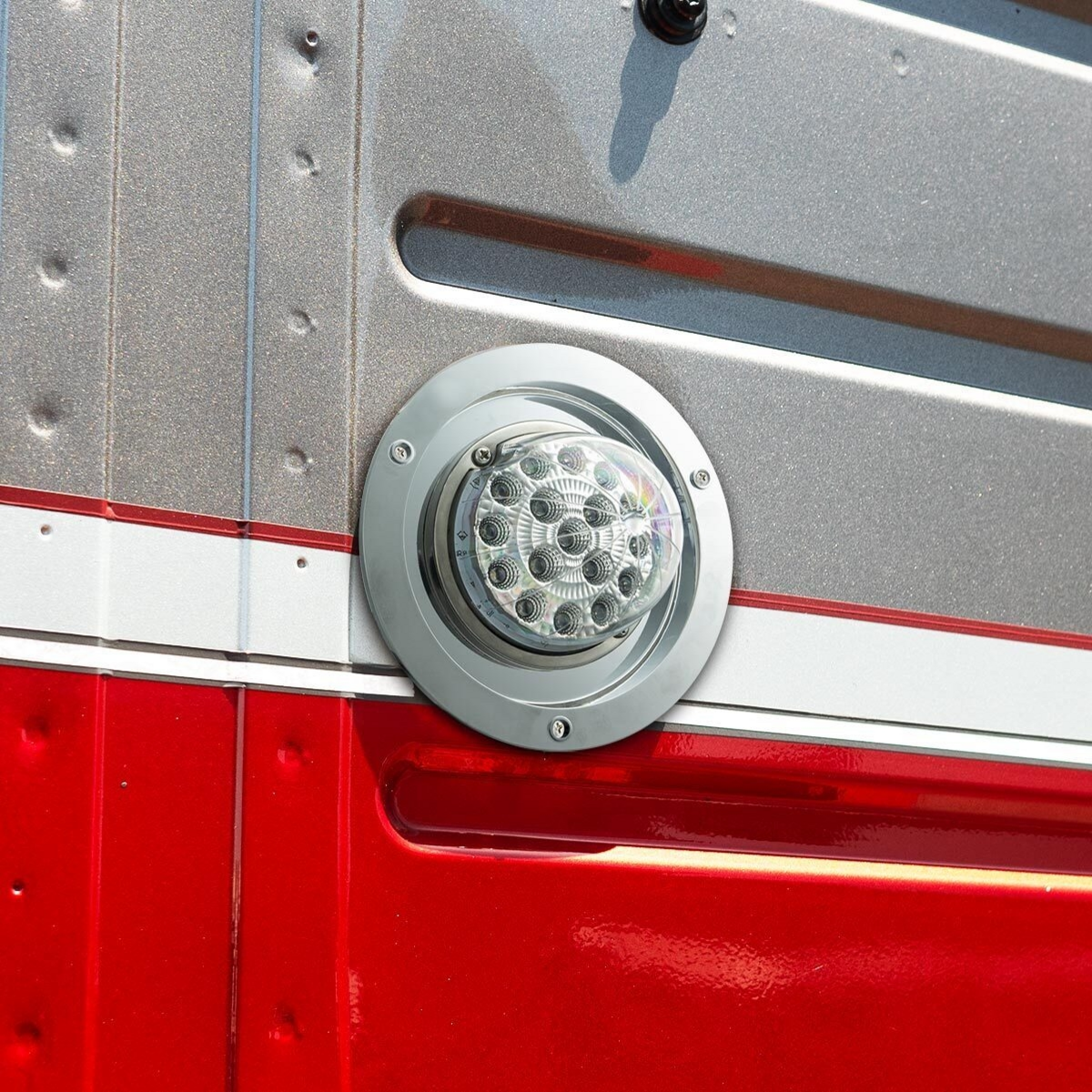 Chrome Plastic Watermelon Light Sleeper Bunk LED Adapter-Classic - Thumbnail 10