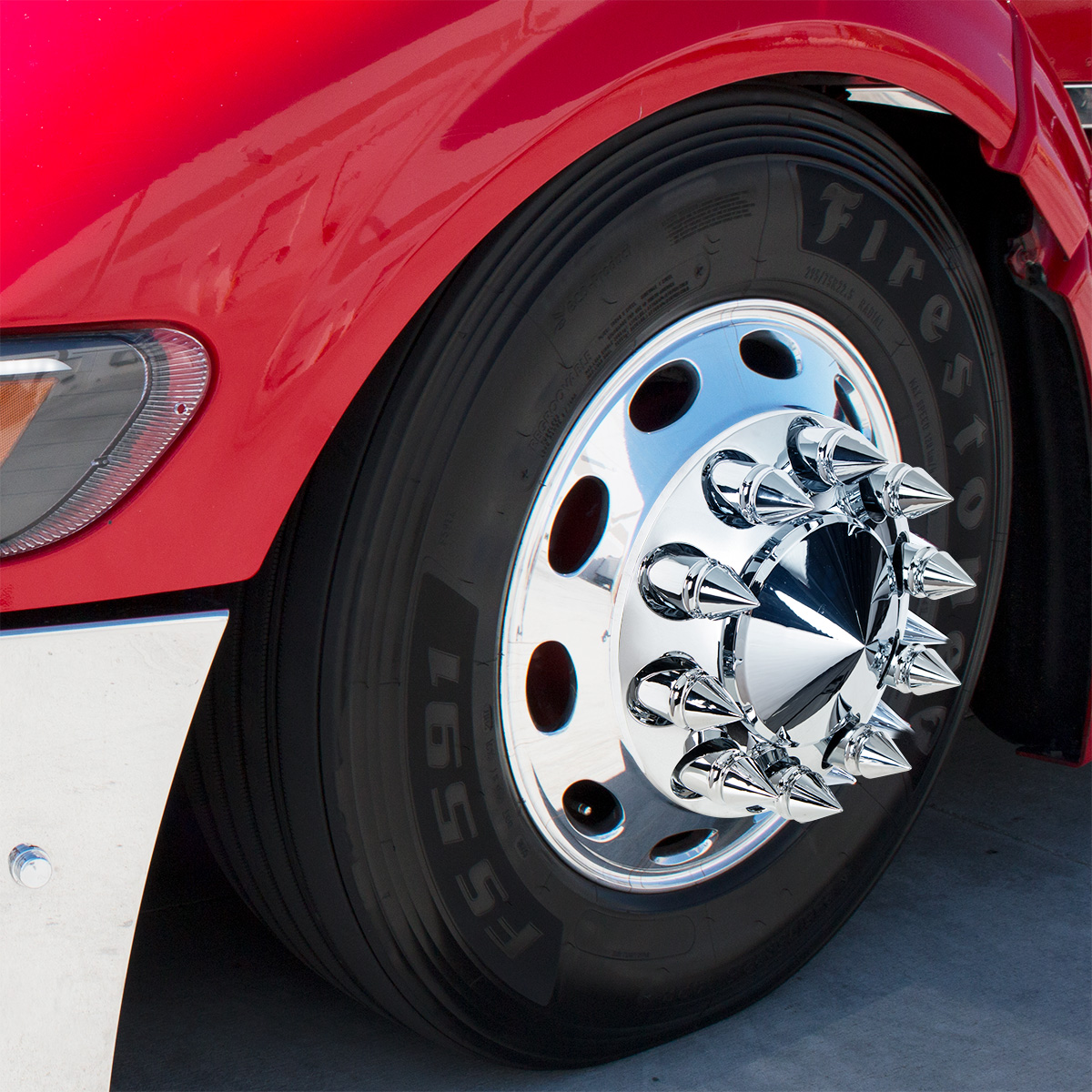 33mm X 4-3/8" Chrome Plastic V-Spike Nut Covers - Thread-On (60-Pack) - Thumbnail 3