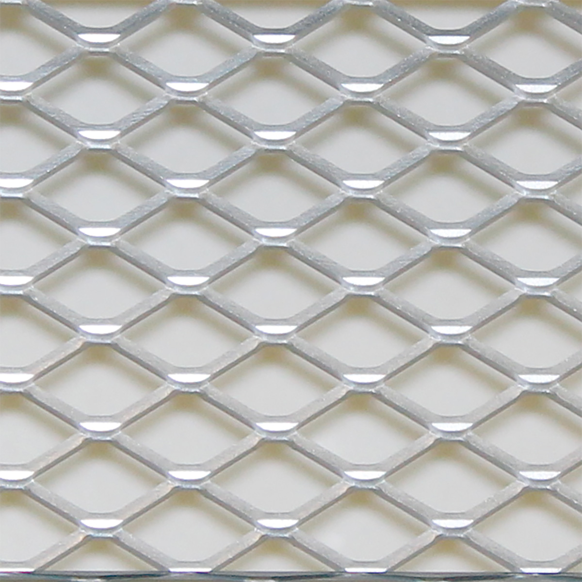 Chrome Grille With Chrome Bug Screen For 2008-2017 Freightliner Cascadia - Thumbnail 3