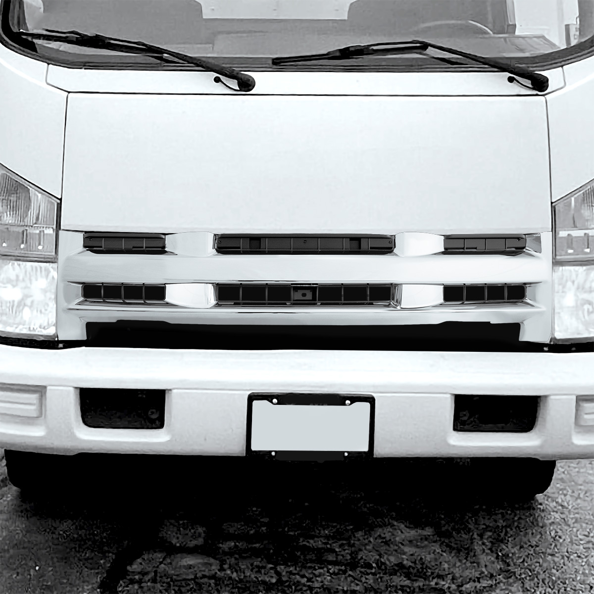 Chrome Grille For 2008-2015 Isuzu NPR (ELF 400/500/600) - Thumbnail 6