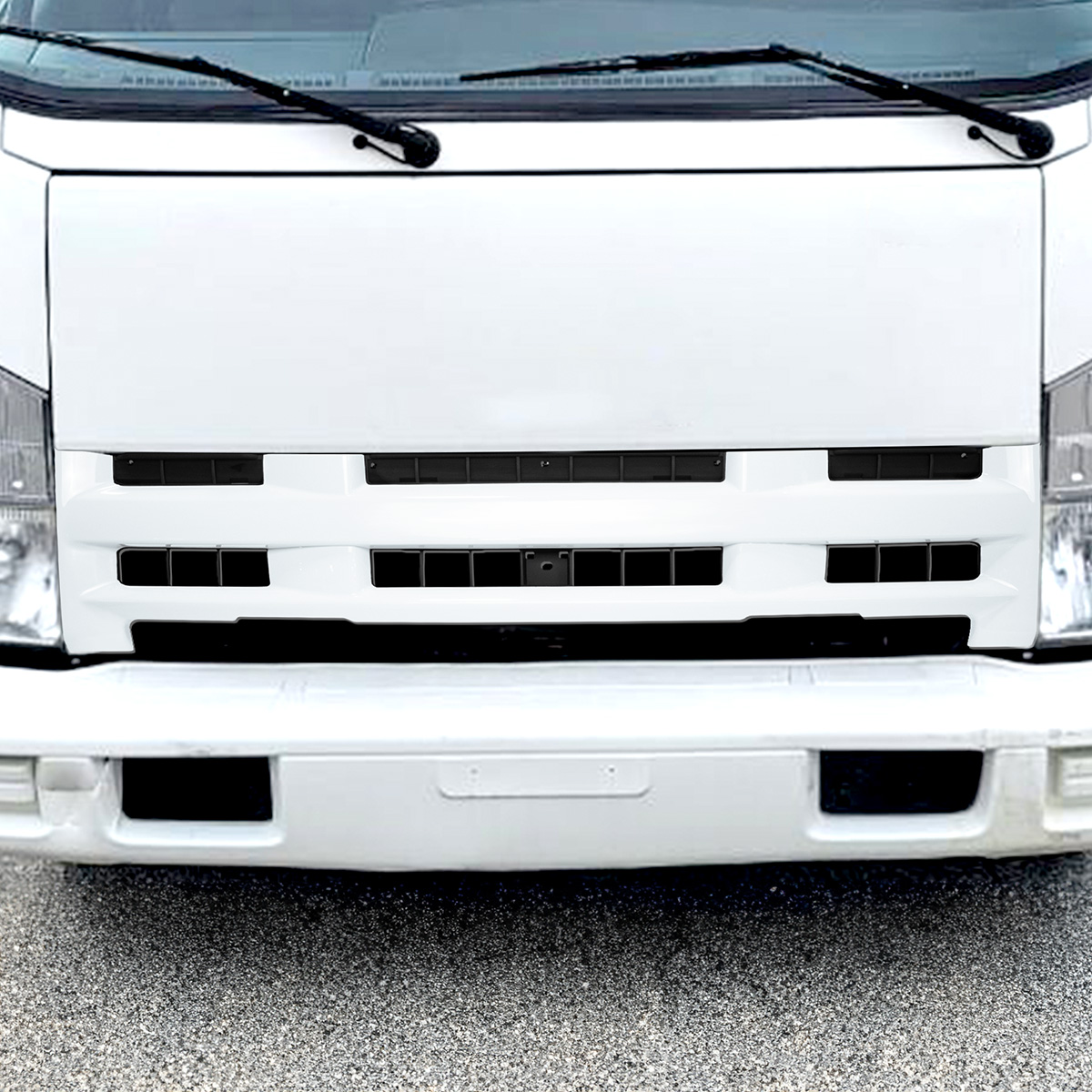White Painted Grille For 2008-2015 Isuzu NPR (ELF 200/300) - Thumbnail 8