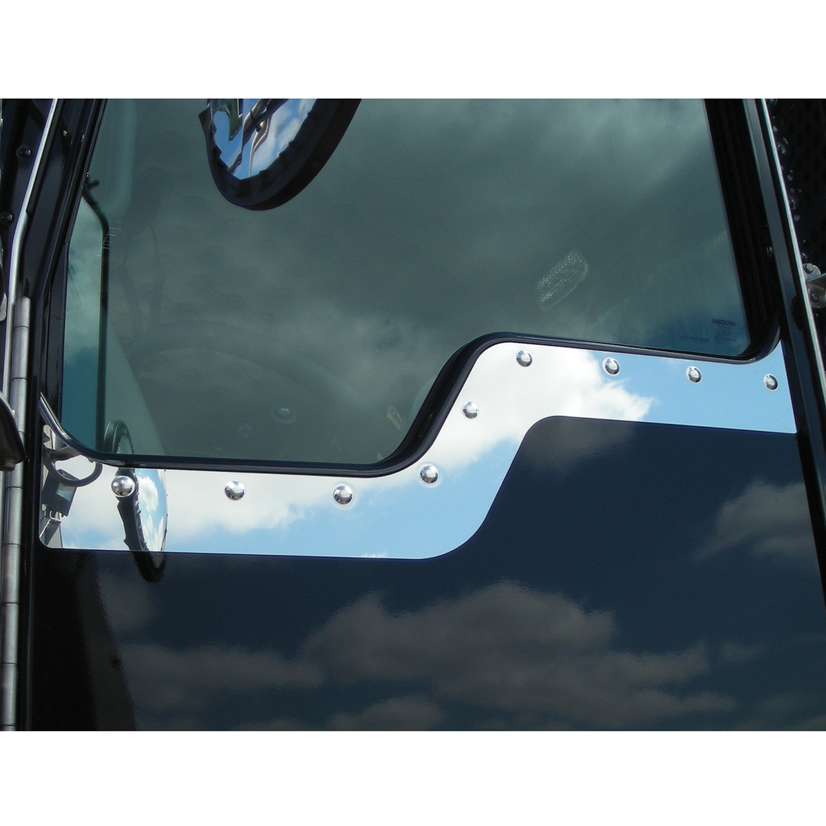 Stainless Daylight Door Trim For 2008+ Kenworth Models With Daylight Door - Thumbnail 2
