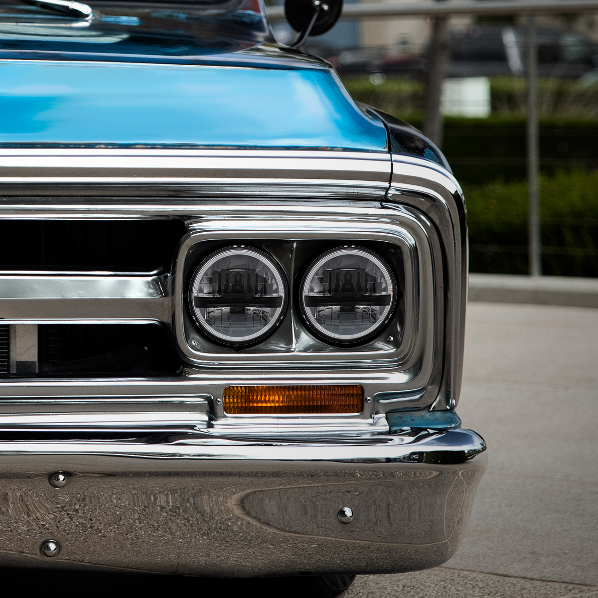 ULTRALIT - 8 High Power LED 5-3/4" Headlight - Black - Thumbnail 5