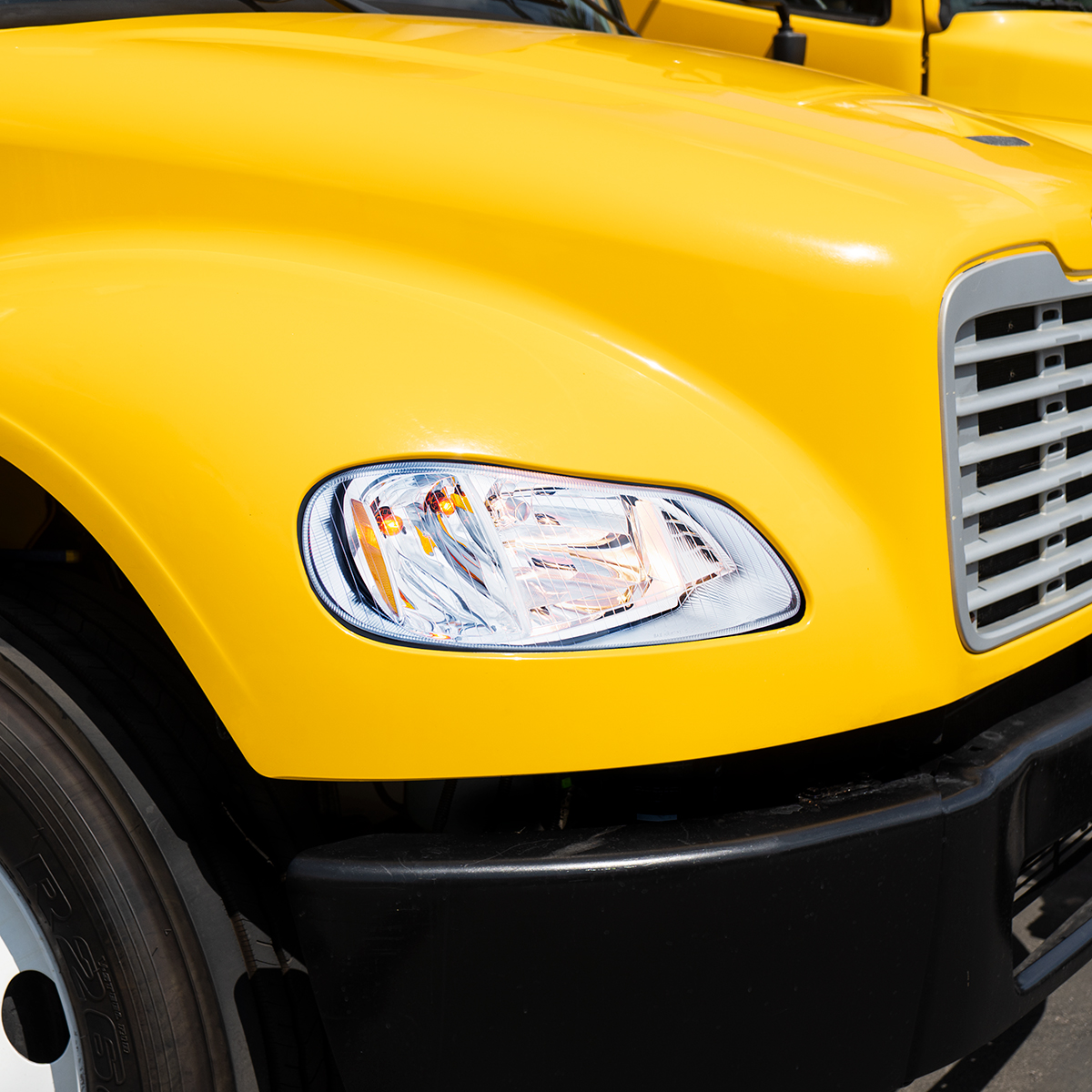 Headlight For 2002-2024 Freightliner M2 - Passenger - Thumbnail 8
