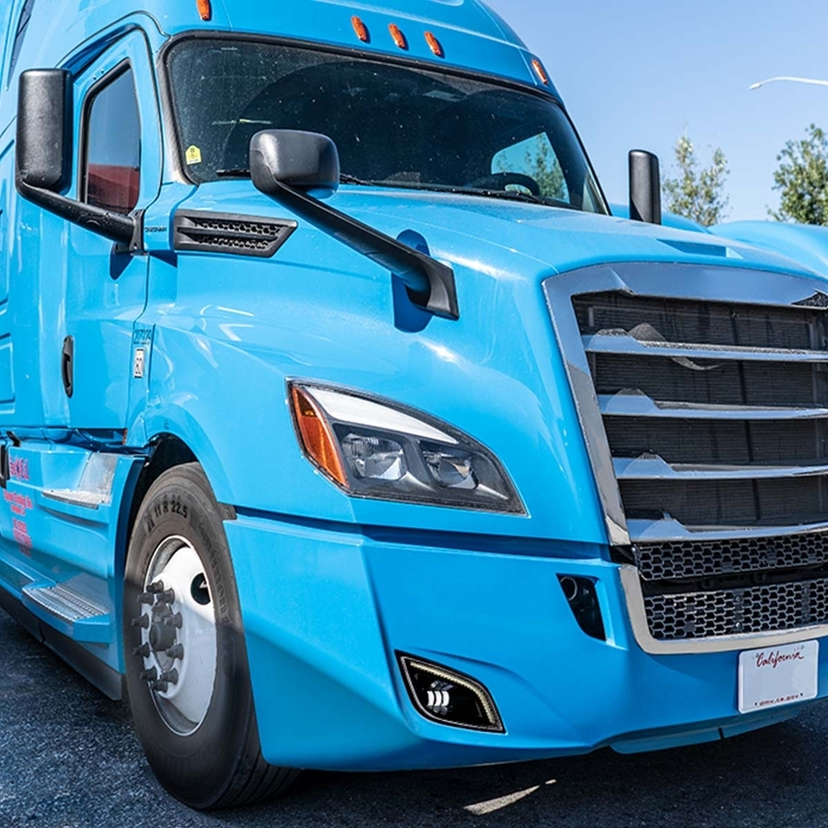 34 LED Black Fog Light With LED Light Bar For 2018-2024 Freightliner Cascadia - Passenger - Thumbnail 7