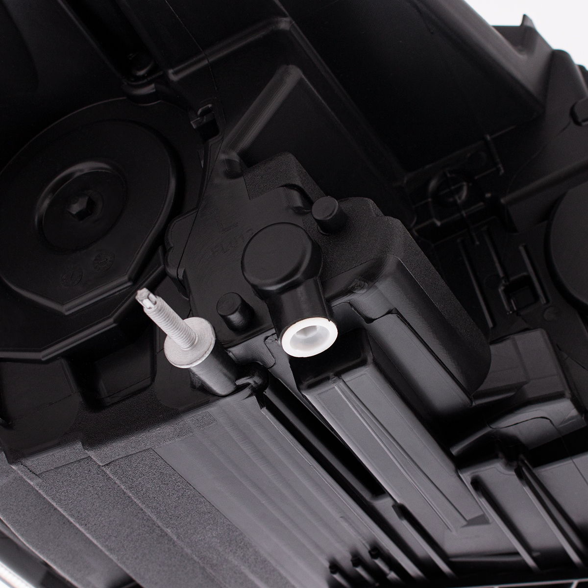 High Power Chrome LED Headlight For 2018-2024 Freightliner Cascadia-Passenger - Thumbnail 11