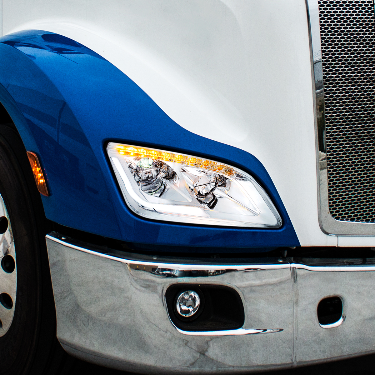 Chrome LED Headlight W/Sequential LED Turn Signal For Peterbilt 579 (2012-21) & 587 (2010-16) - Passenger - Thumbnail 7