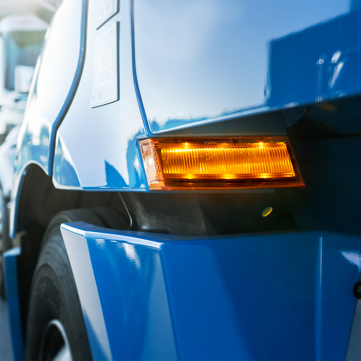 6 LED Amber Turn Signal Light For 2018-2025 Freightliner Cascadia - Passenger -Competition Series - Thumbnail 6