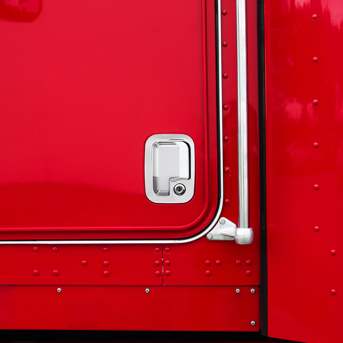 Chrome Exterior Door Handle Cover For 2003+ Kenworth & 2004+ Peterbilt Trucks- Pair (Driver & Passenger) - Thumbnail 5