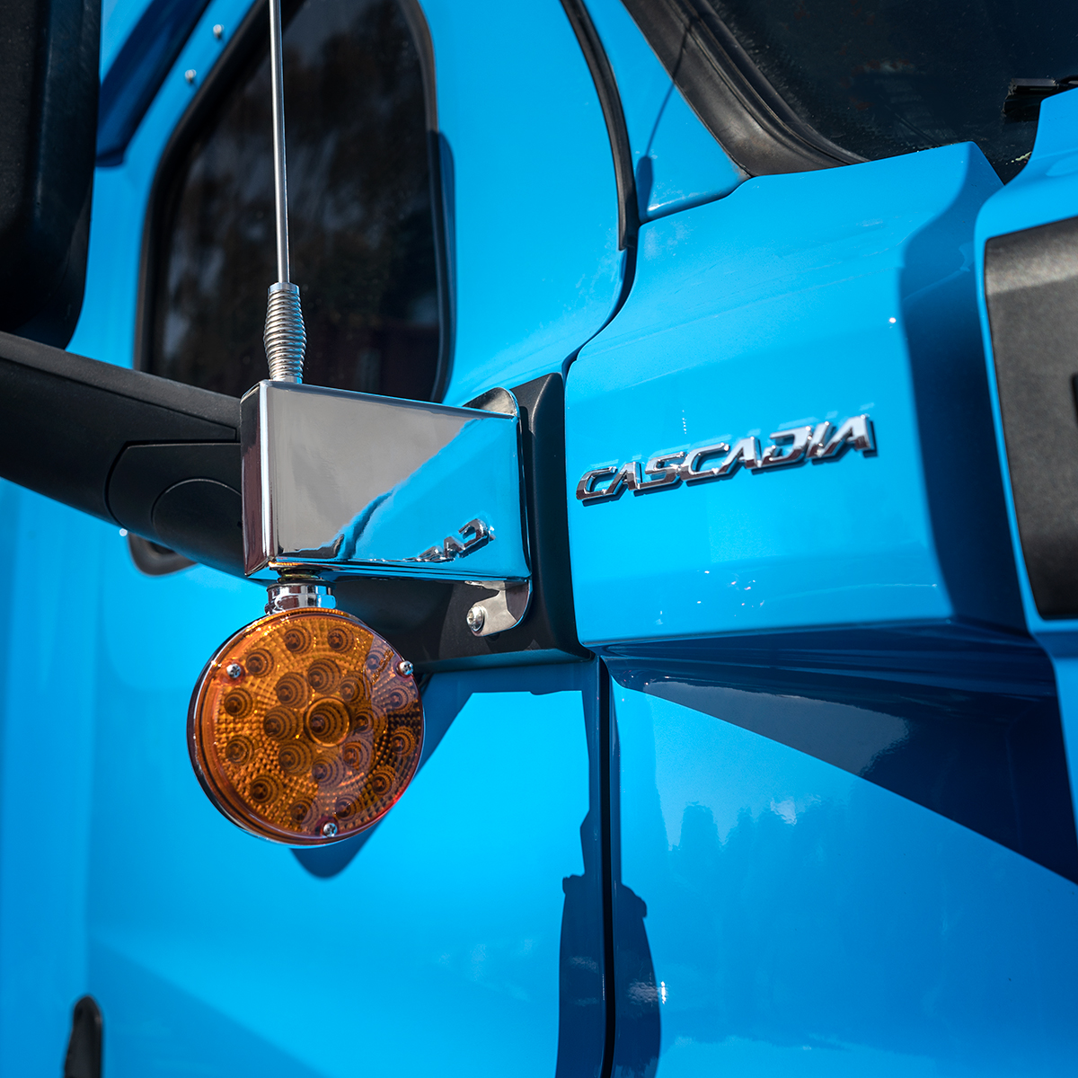 Light & CB Antenna Bracket For 2018-2025 Freightliner Cascadia - Driver - Thumbnail 4