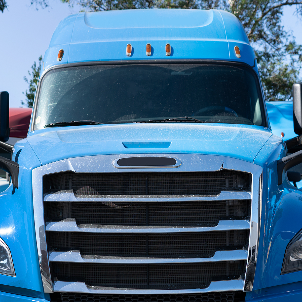 Chrome Cab Light Bezel for 2018-2025 Freightliner Cascadia - Thumbnail 5