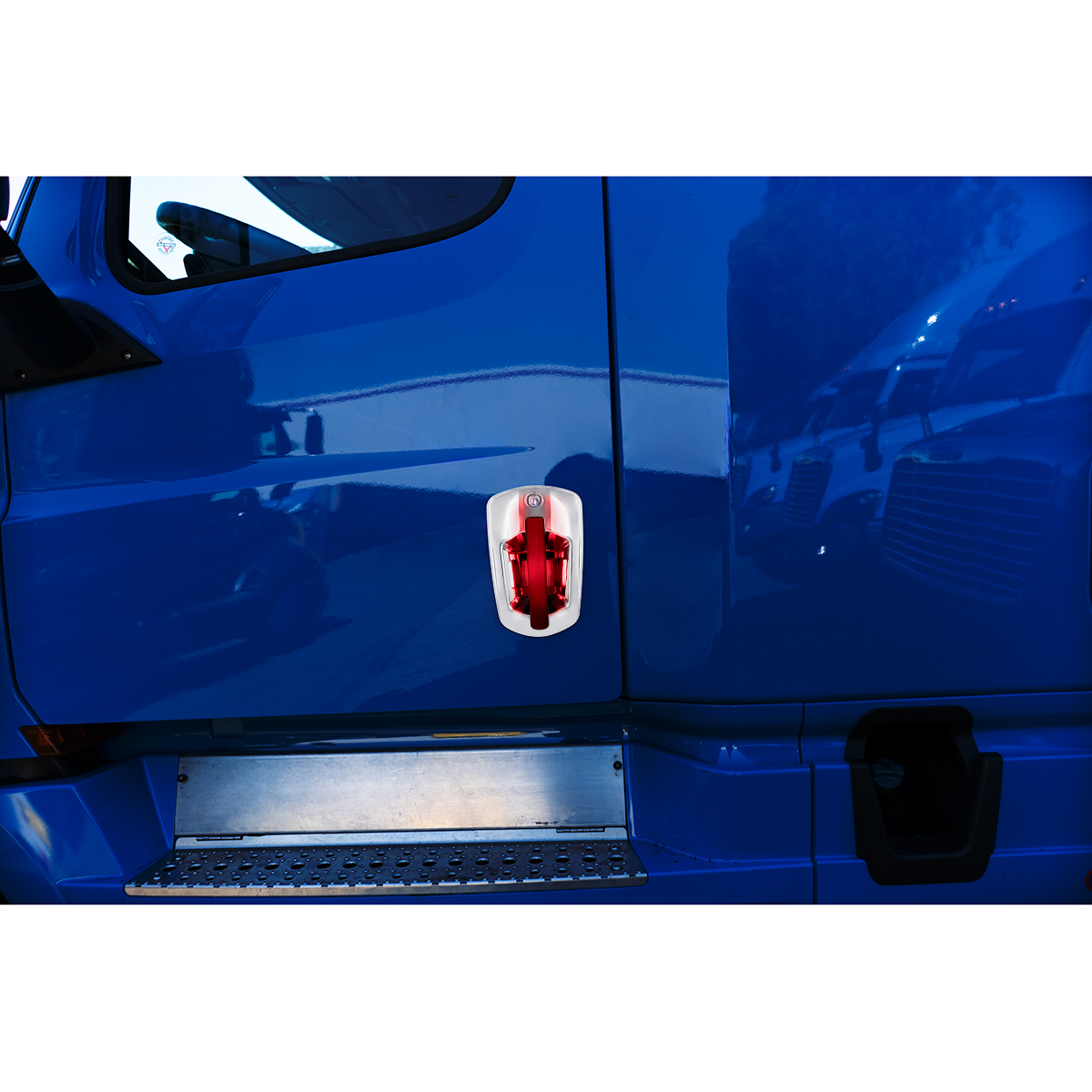 6 LED Chrome Door Handle Cover For 2018-2025 Freightliner Cascadia - Driver, Red LED - Thumbnail 5