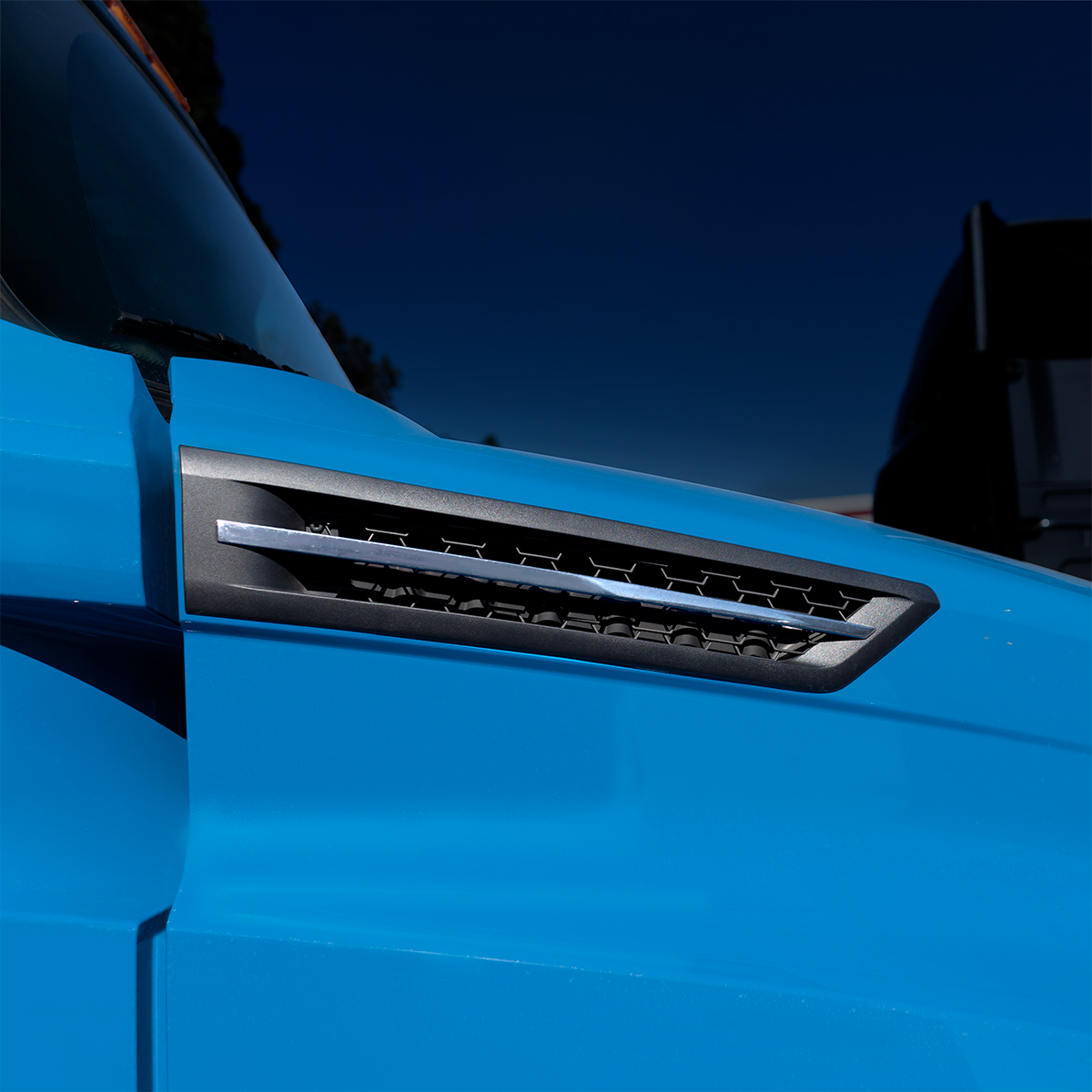 Hood Air Intake Grille For 2018-2024 Freightliner Cascadia 126 - Passenger - Thumbnail 3