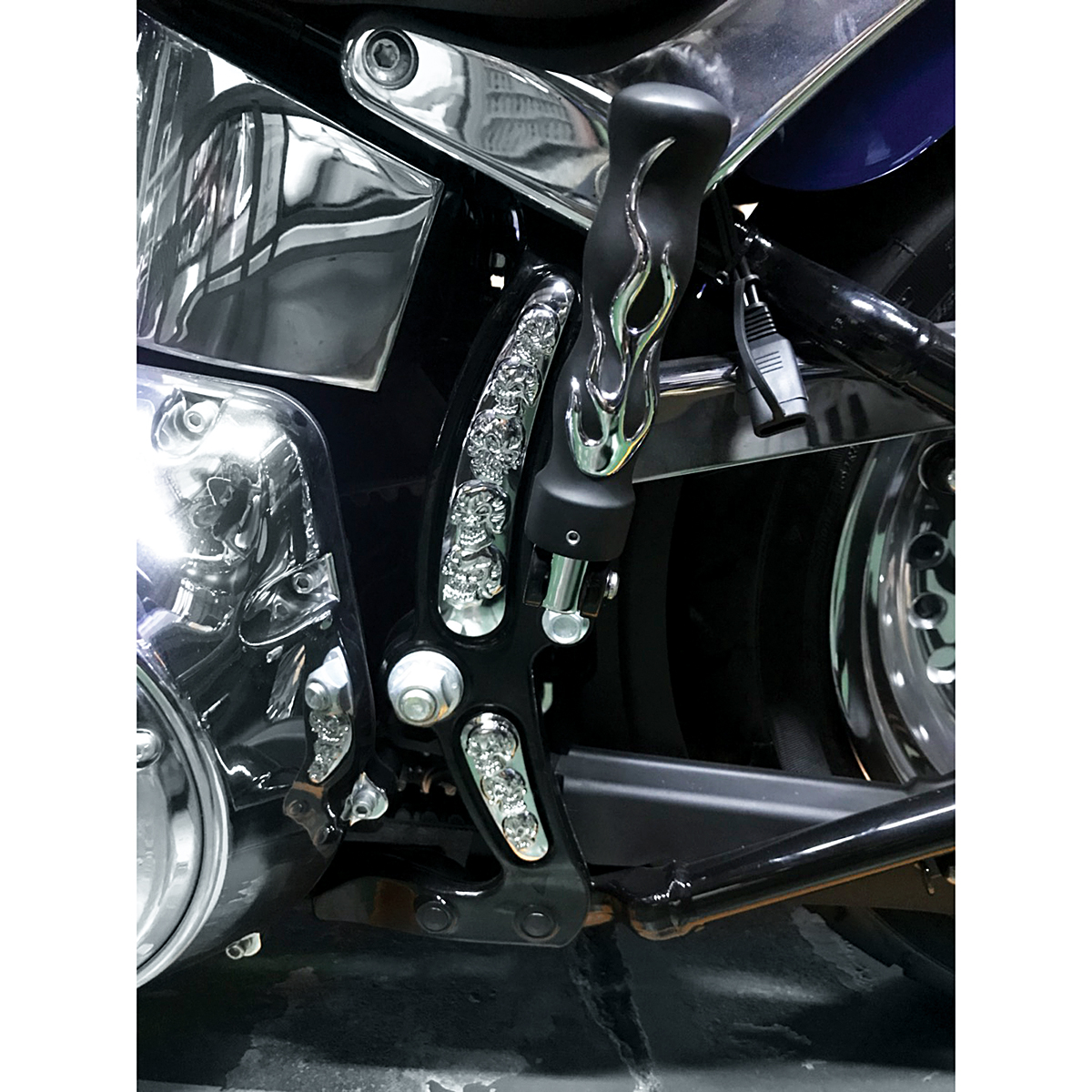 Chrome Skull Swing Arm Accent Set For Harley Motorcycle - Thumbnail 7
