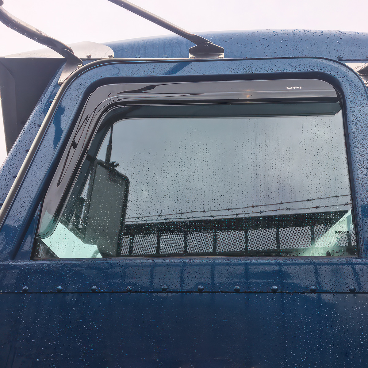 Window Vent Visor For Peterbilt 379 - Smoke (Pair) - Thumbnail 4