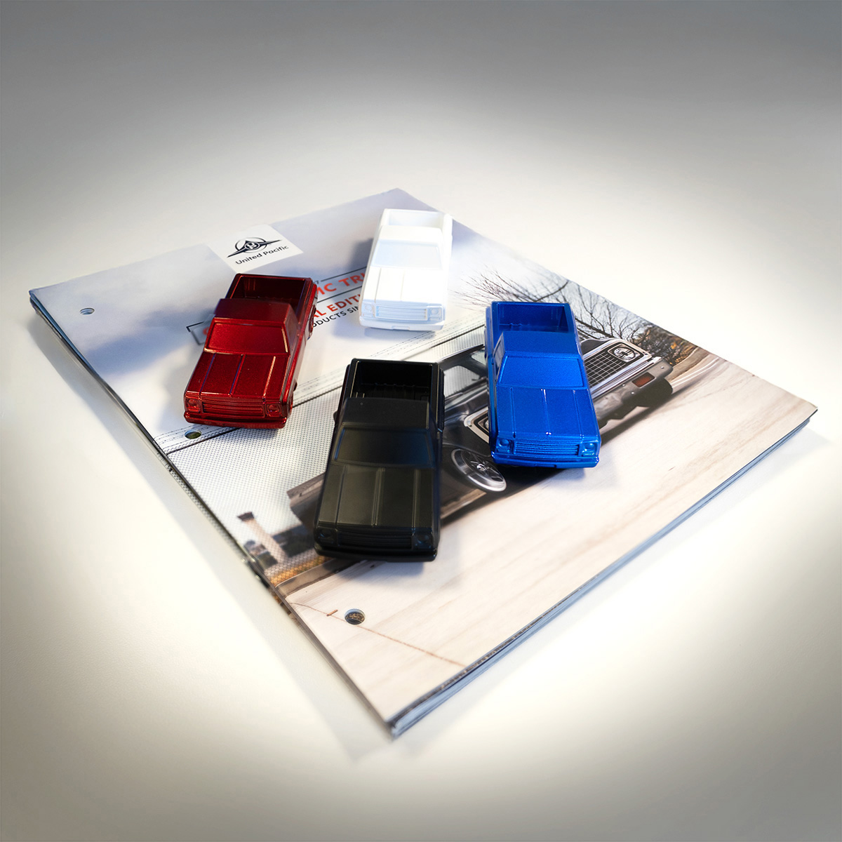 Solid Die-Cast 1973-1987 Chevrolet Truck Style Paper Weight-Candy Red - Thumbnail 5