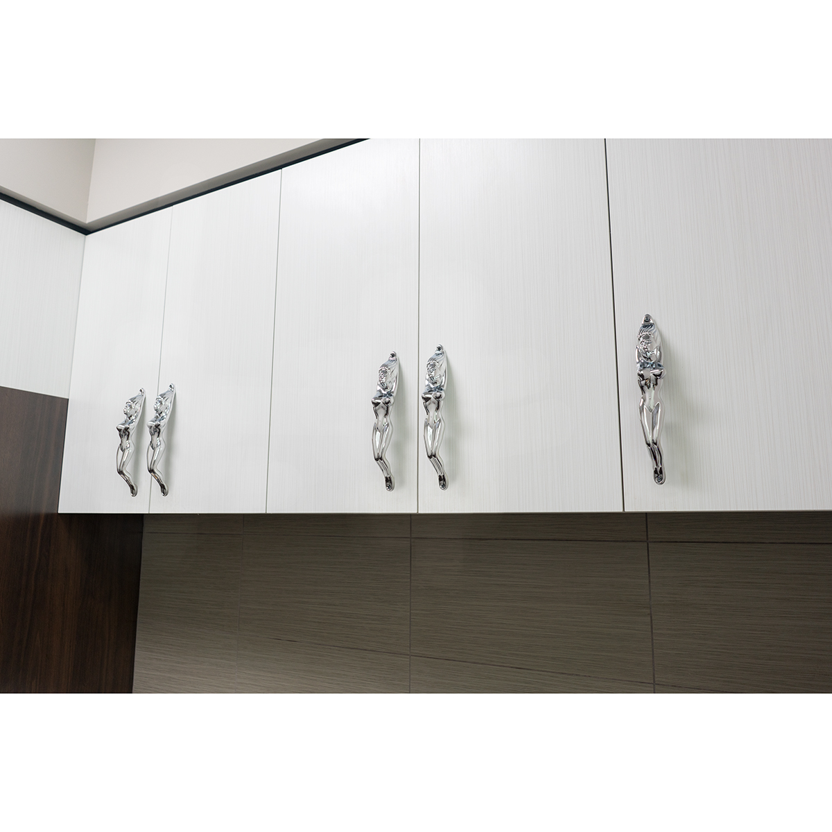 Chrome Nude Lady Shape Grab Handle - Thumbnail 6